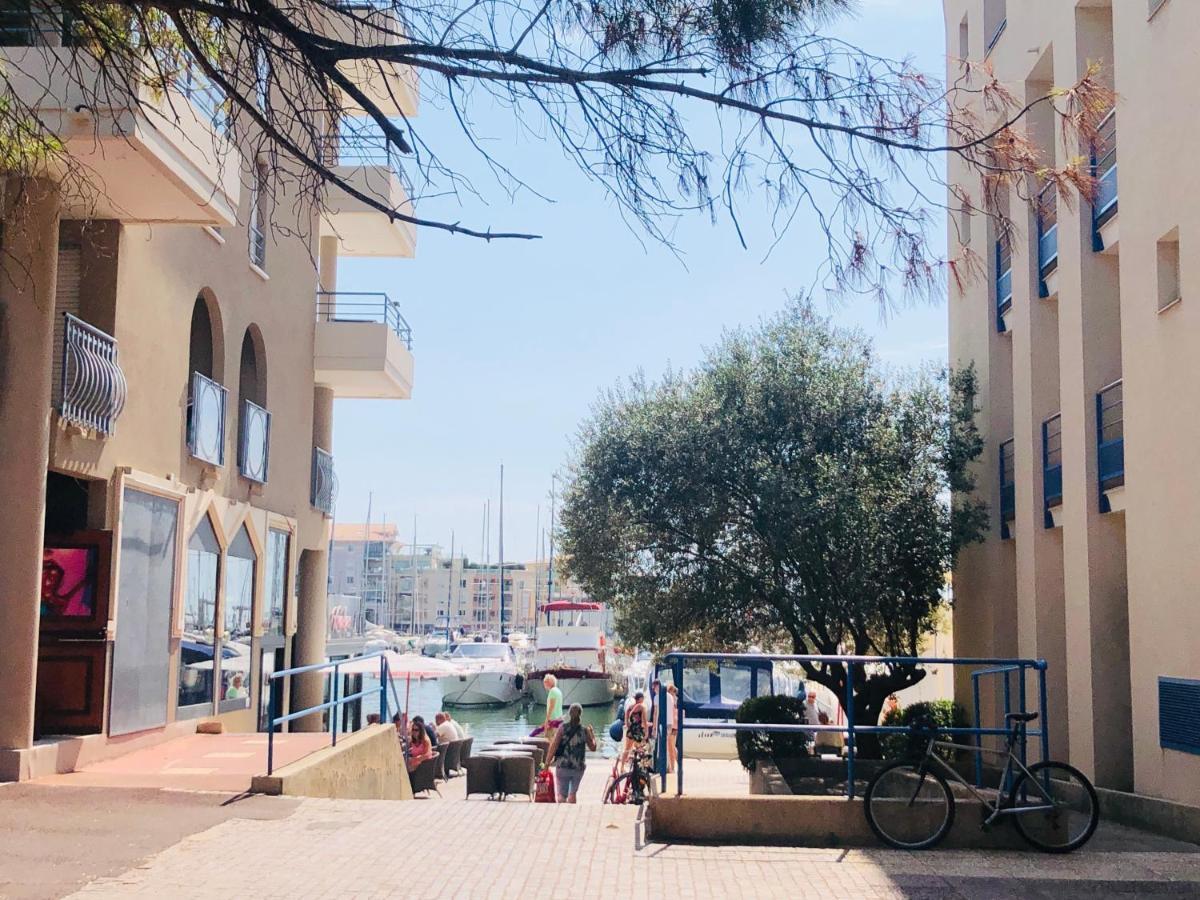 Charmant 2 Pieces A Port-Frejus Exterior photo