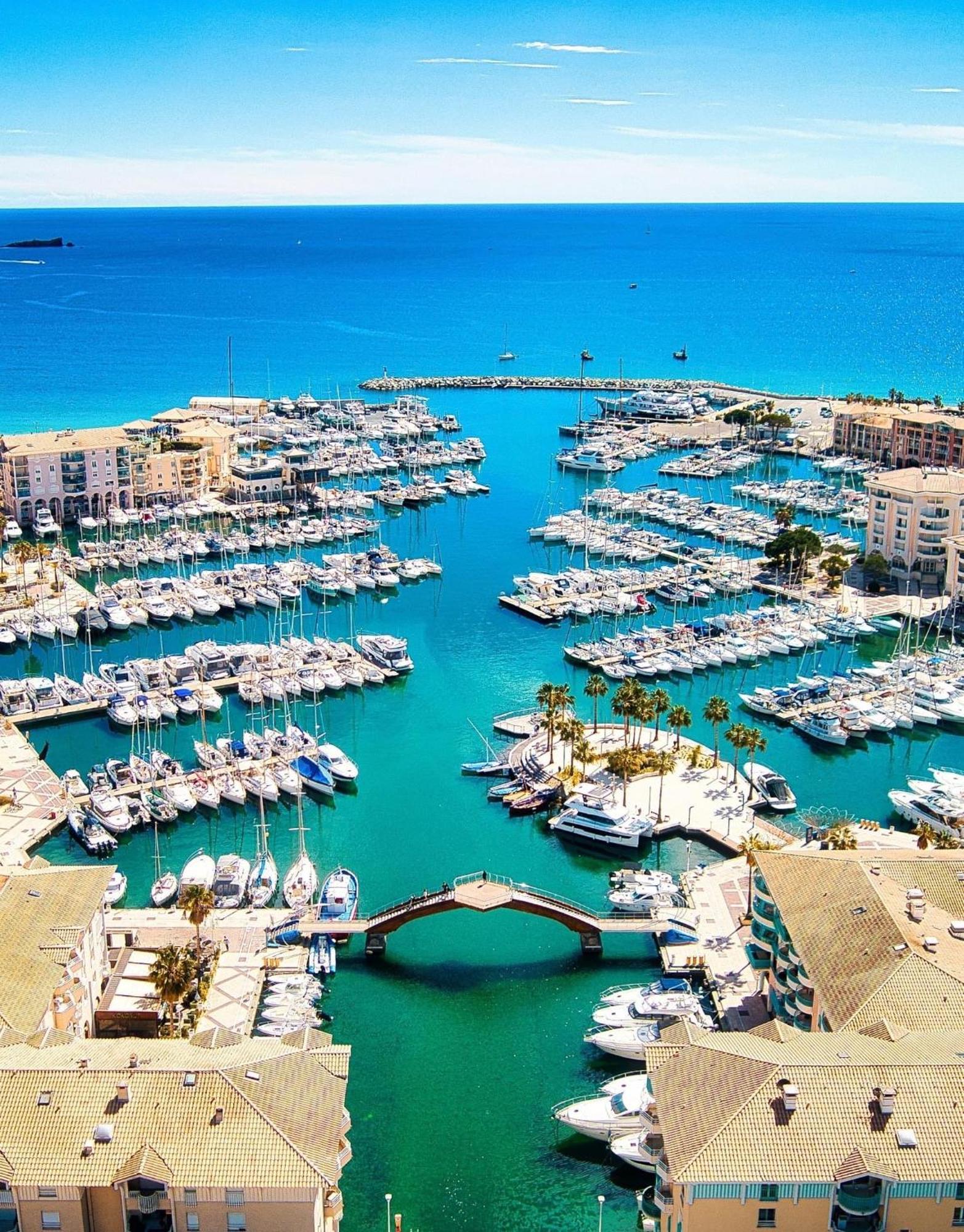 Charmant 2 Pieces A Port-Frejus Exterior photo